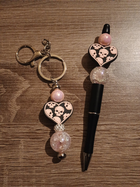 Skull pen and keychain