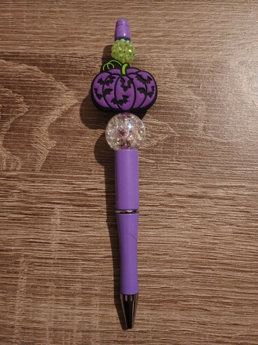 Halloween pen