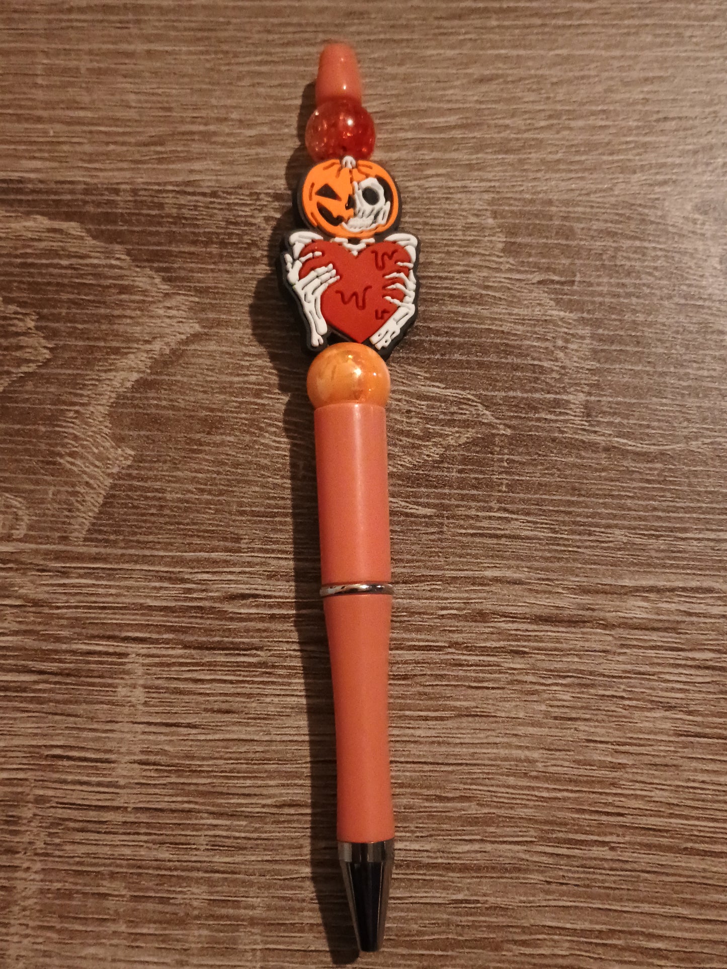 Halloween pen