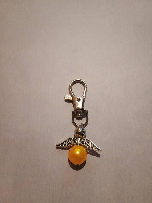 Angel keychain 060