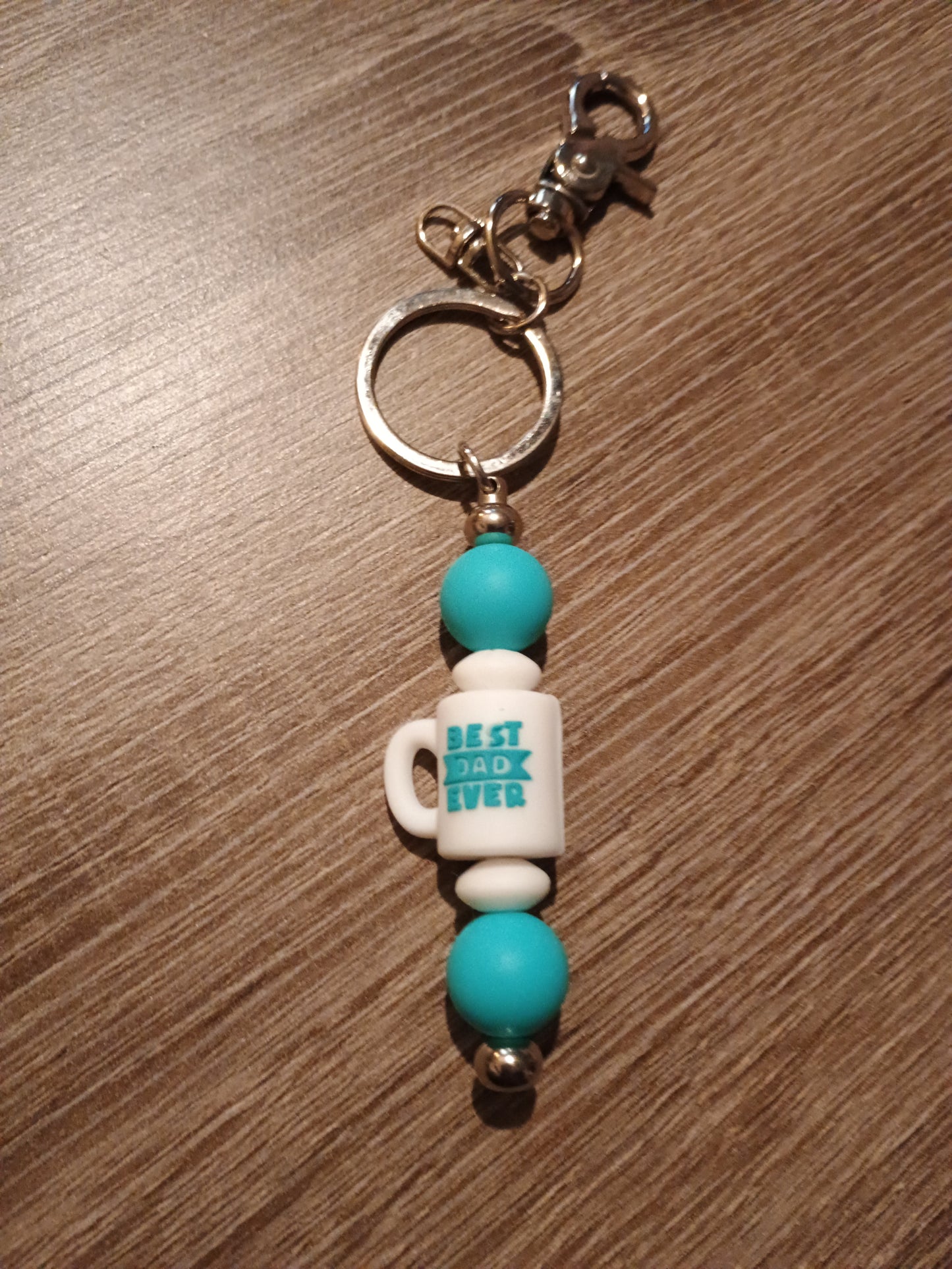 Focal bead keychain