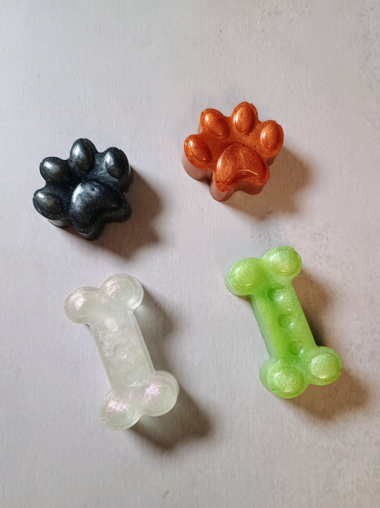 Resin 4 pack  Dog magnet