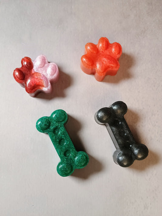 Resin 4 pack  Dog magnet