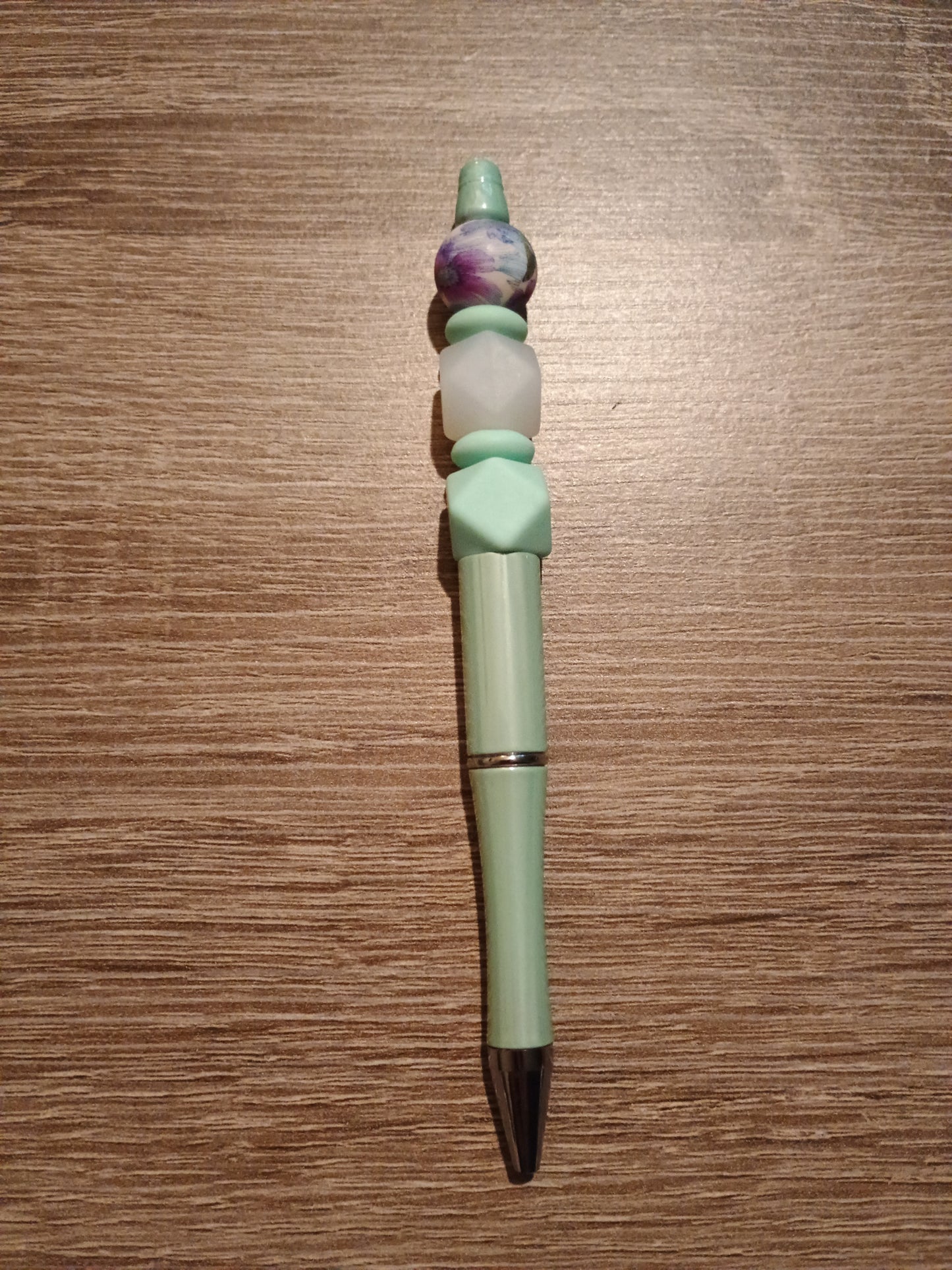 Beaded pen