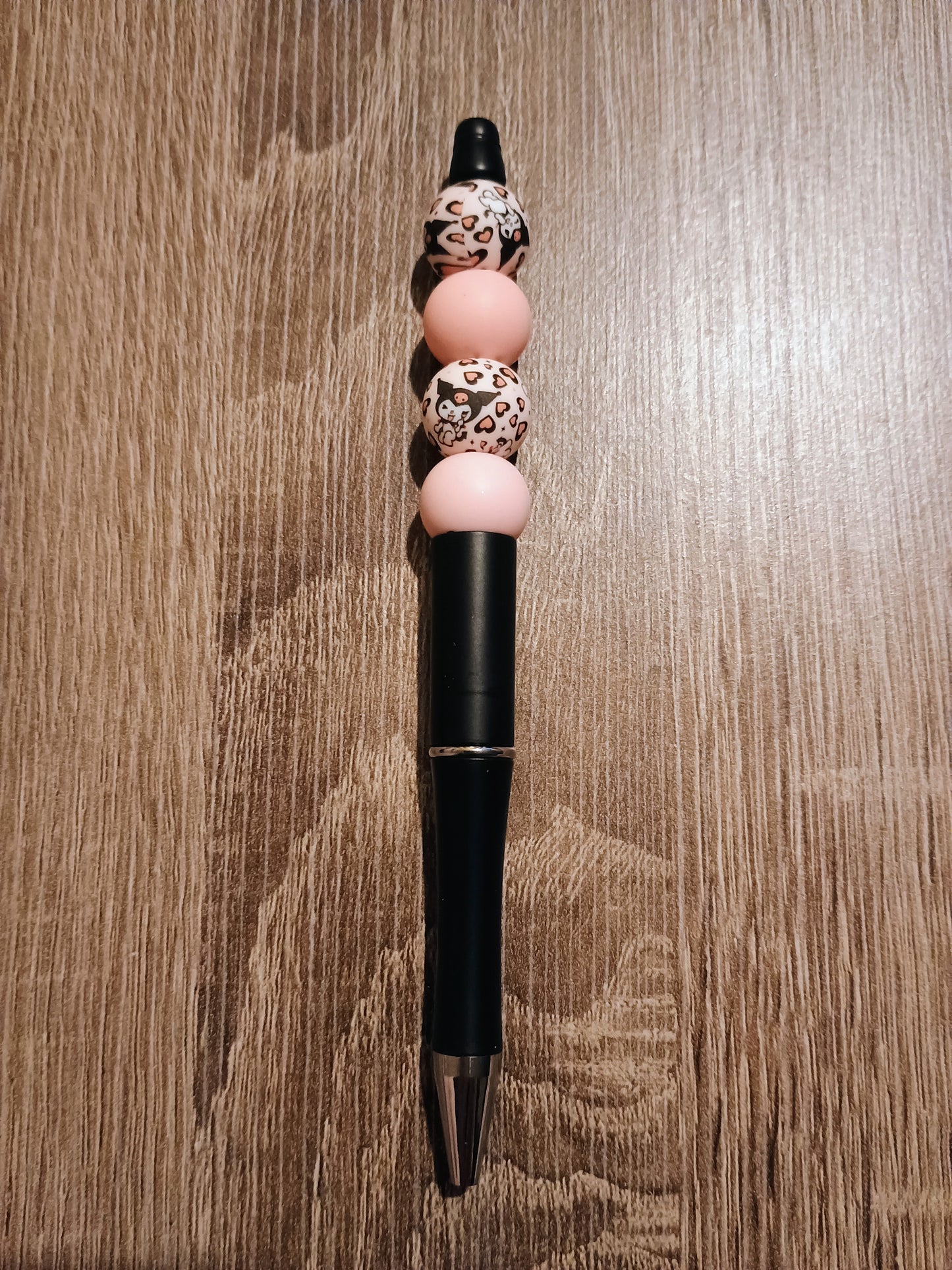 Beaded pen