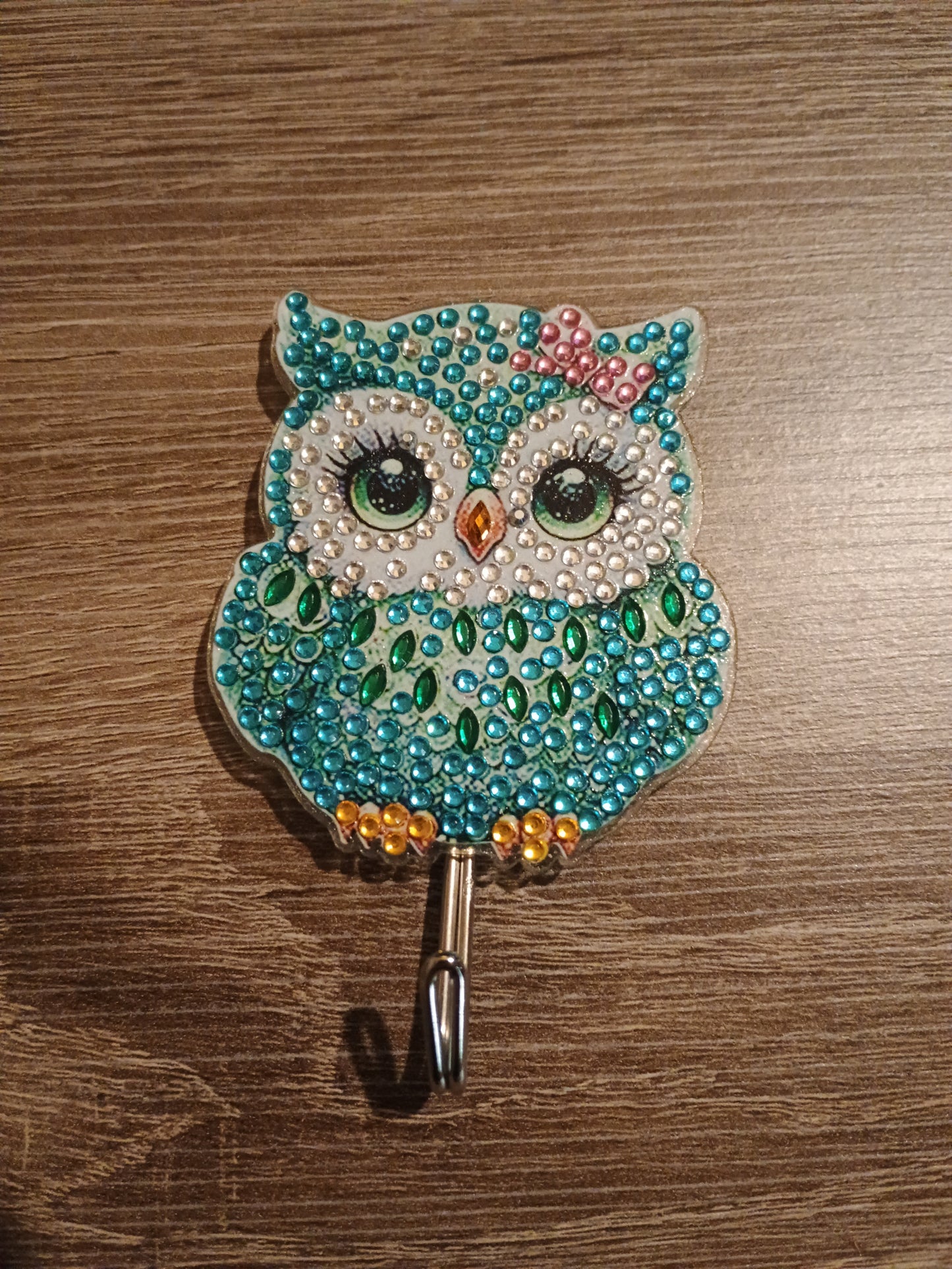 Wall key holder