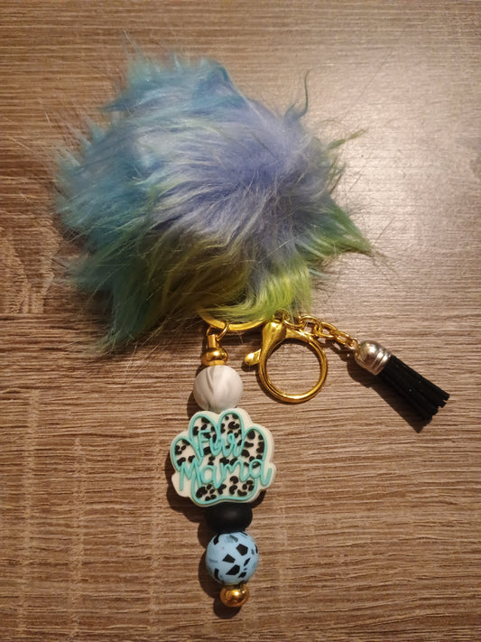 Pom pom keychain