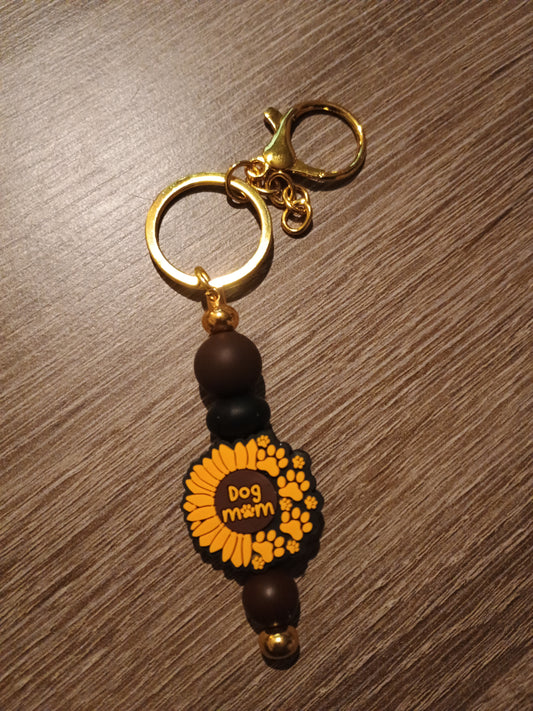 Focal bead keychain