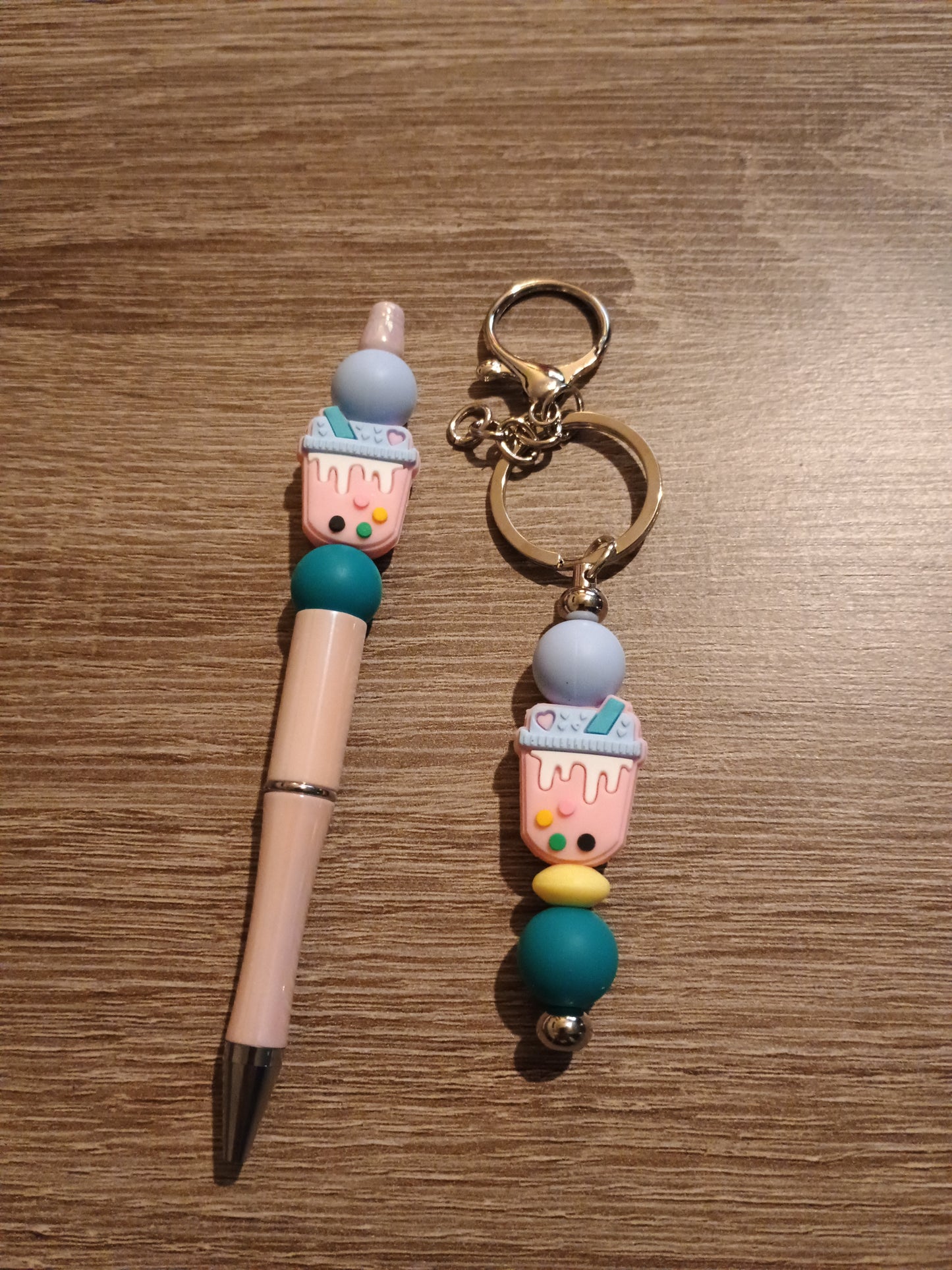 Pink Shake pen and keychain bundle