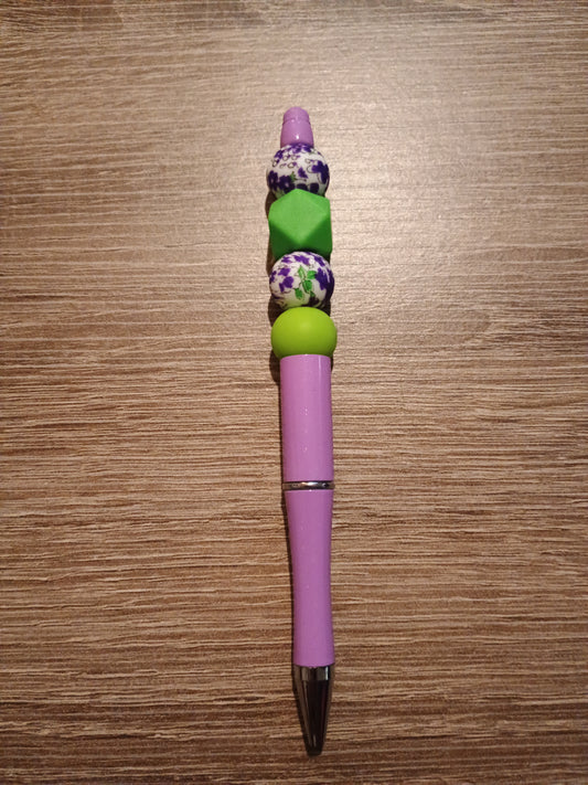 Beaded pen