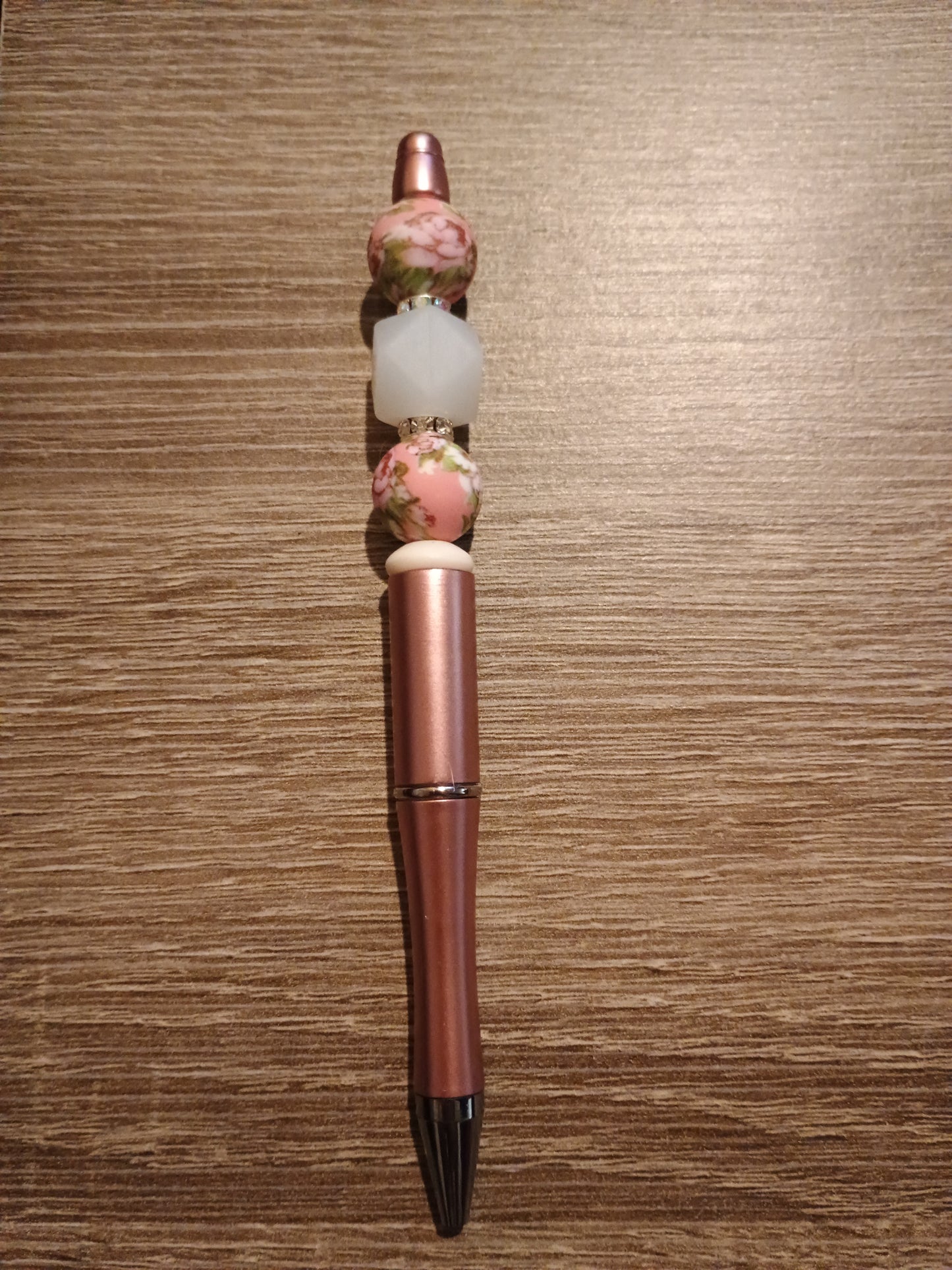 Beaded pen