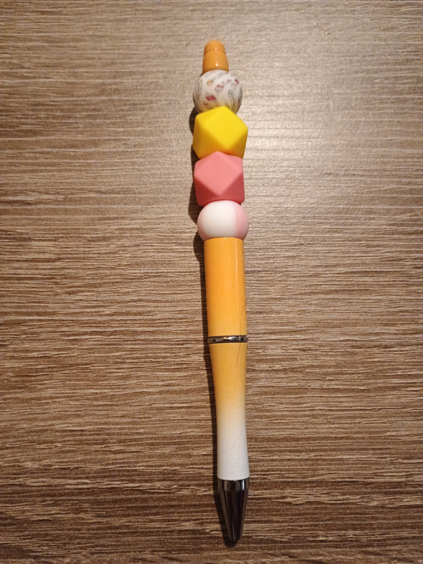 Beaded pen