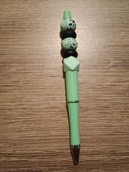 Beaded pen