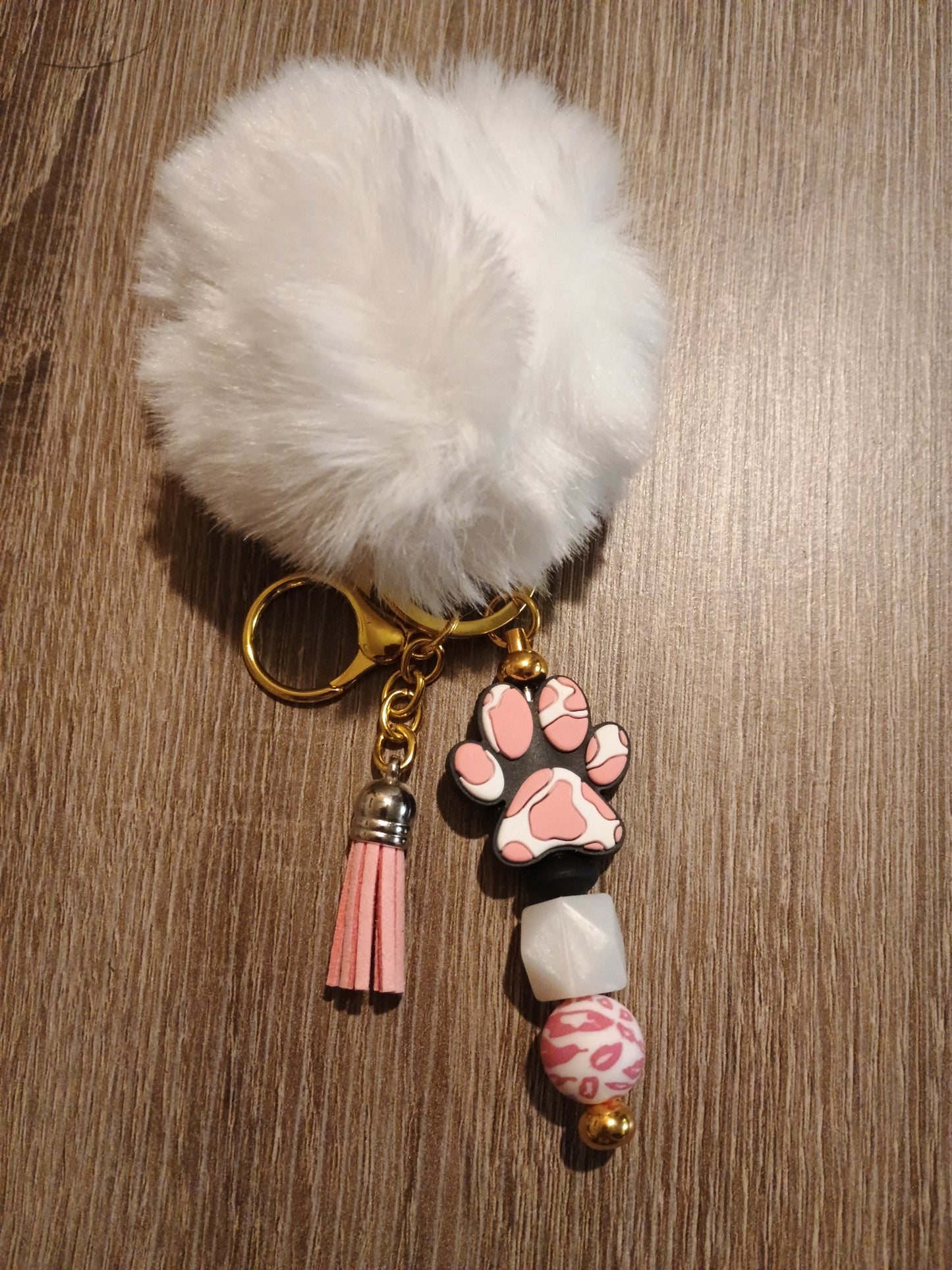 LRG Pom pom keychain