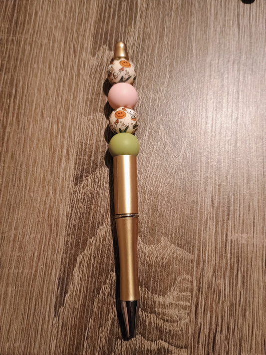Beaded pen