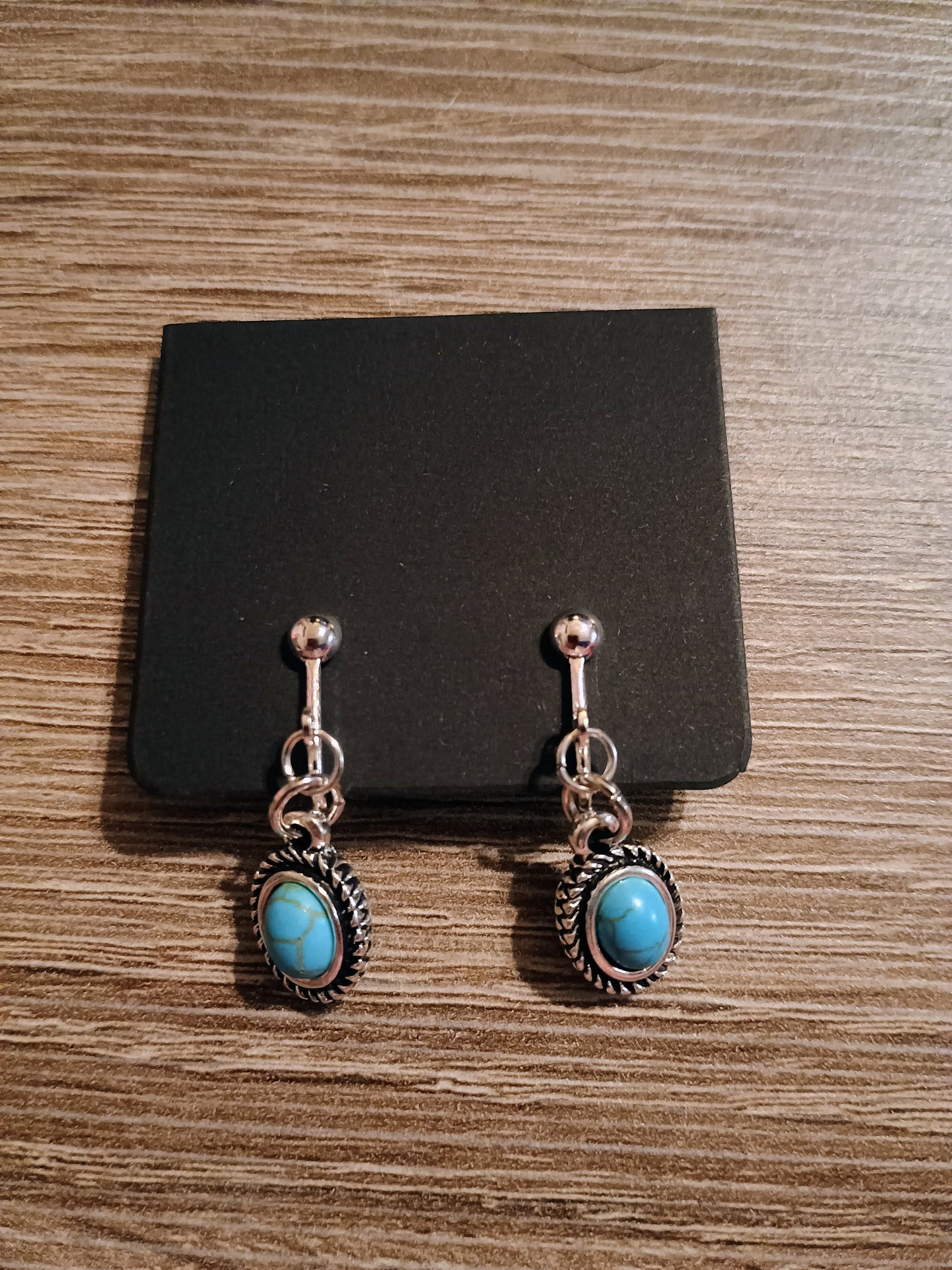 Dangle clip on earrings