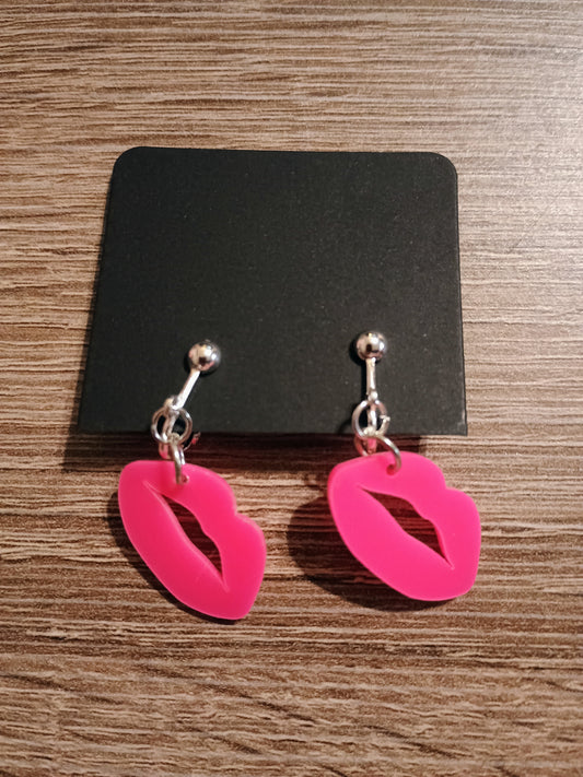 Dangle clip on earrings